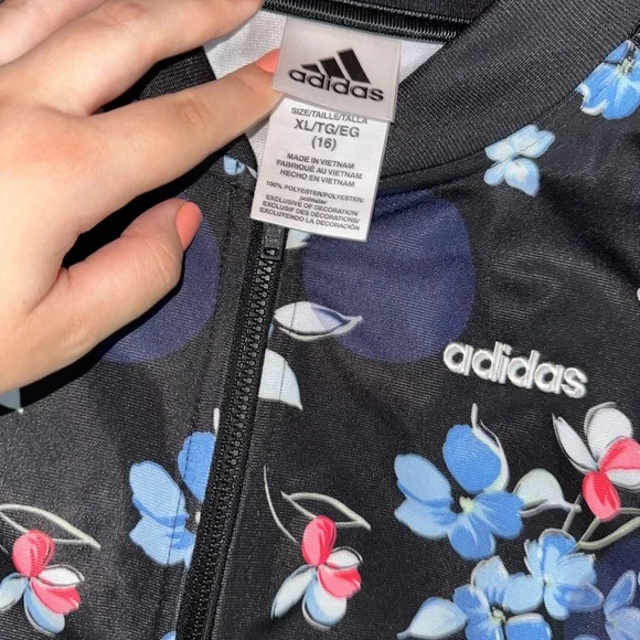 Sold - Picture 4 of 9